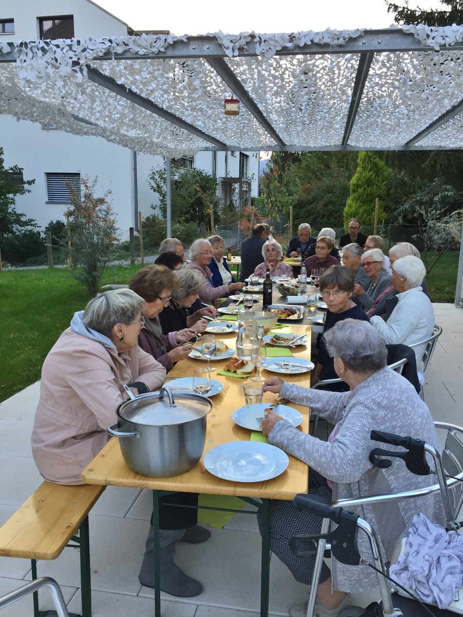 Agréable soirée dans la zone de rencontre